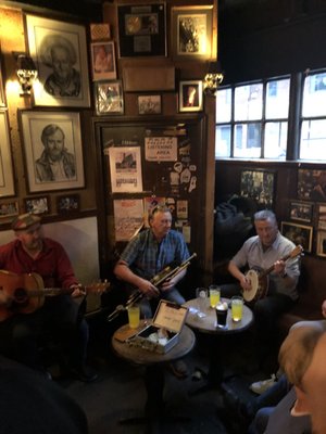 O'Donoghues Bar by null