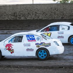 Tri-City Speedway - 4-Cylinders cars race weekly