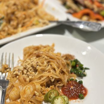 Thai Paradise - Thai Near Me - Monterey Park, California Thai Paradise - Thai Near Me - Monterey Park, California
