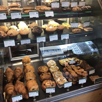Starbucks - Coffee & Tea Near Me - London, XGL