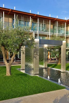 Aqualux Hotel Spa Suite & Bardolino by null