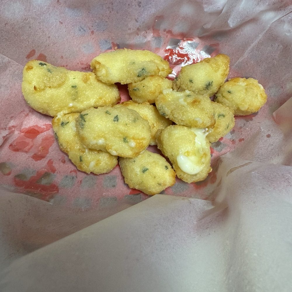 Silver Palace - Garlic cheese curds - Bars Near Me - Essexville, Michigan Silver Palace - Garlic cheese curds - Bars Near Me - Essexville, Michigan