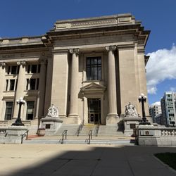 U S Govt Courthouse