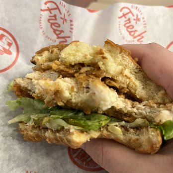 Slim Chickens - Cayenne Ranch Chicken Sandwich - Southern Near Me - Bowie, Maryland Slim Chickens - Cayenne Ranch Chicken Sandwich - Southern Near Me - Bowie, Maryland