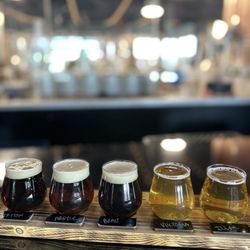 Pinnacle Brewing Company - Flight