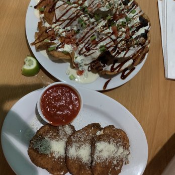 Eastside Bistro - Bistro's Famous Blue Cheese Chips and Fried Fresh Mozzarella Rounds - New American Near Me - Orlando, Florida