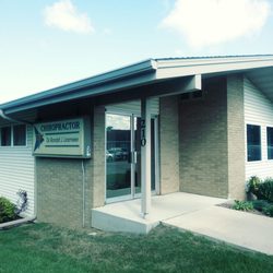 Ronald Linzmeier,DC - Linzmeier Chiropractic - Front door