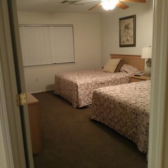 Still Waters Resort - Kids room all box tvs btw in rooms - couldn't even hook up their ps4 - Resorts Near Me - Branson, Missouri