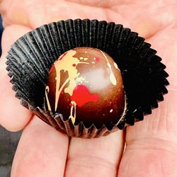 Black Butterfly Artisan Chocolates - PB&J bonbon