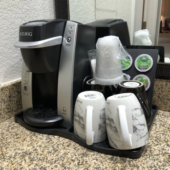 Casa Ojai - Bathroom coffee - Hotels Near Me - Ojai, California