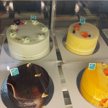Shirini Sara - Bakeries Near Me - North York, Ontario