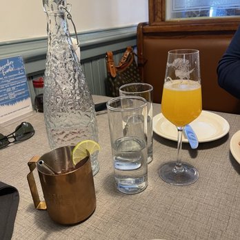 Casey's - Water and libations - Breakfast & Brunch Near Me - Fredericksburg, Virginia Casey's - Water and libations - Breakfast & Brunch Near Me - Fredericksburg, Virginia