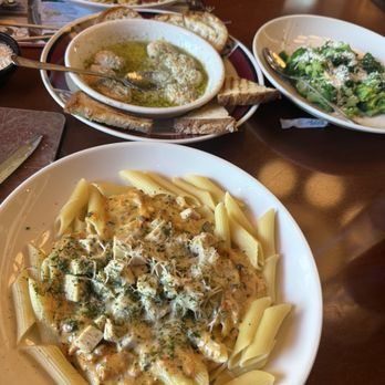 The Old Spaghetti Factory - Italian Near Me - Honolulu, Hawaii
