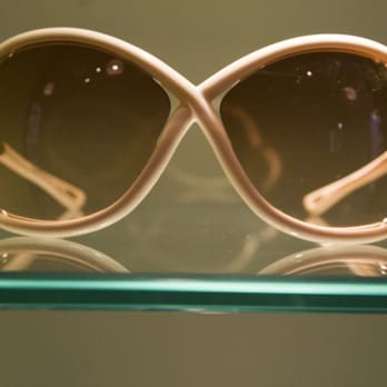 Eye Contacts - Eyewear & Opticians Near Me - London, XGL