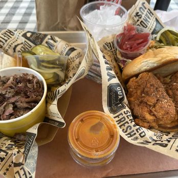 Avila Valley Barn - Tri tip and Nashville hot chicken sandwhich - Fruits & Veggies Near Me - San Luis Obispo, California Avila Valley Barn - Tri tip and Nashville hot chicken sandwhich - Fruits & Veggies Near Me - San Luis Obispo, California