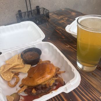 Tortilla Flat Superstition Saloon - Dutchman BBQ burger & 18oz brew - American Near Me - Tortilla Flat, Arizona Tortilla Flat Superstition Saloon - Dutchman BBQ burger & 18oz brew - American Near Me - Tortilla Flat, Arizona