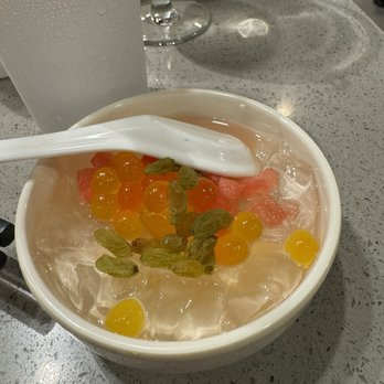 Haidilao Hotpot Flushing - Hot Pot Near Me - Flushing, New York