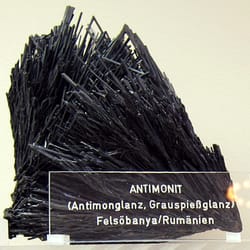 Mineralogisches Museum - Antimonit