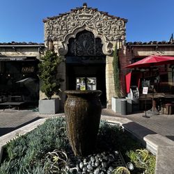 Chapman Market - First time here.