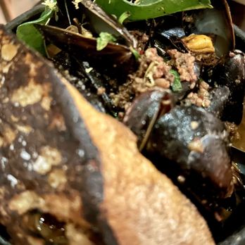 Jun - Mussels - New American Near Me - Houston, Texas
