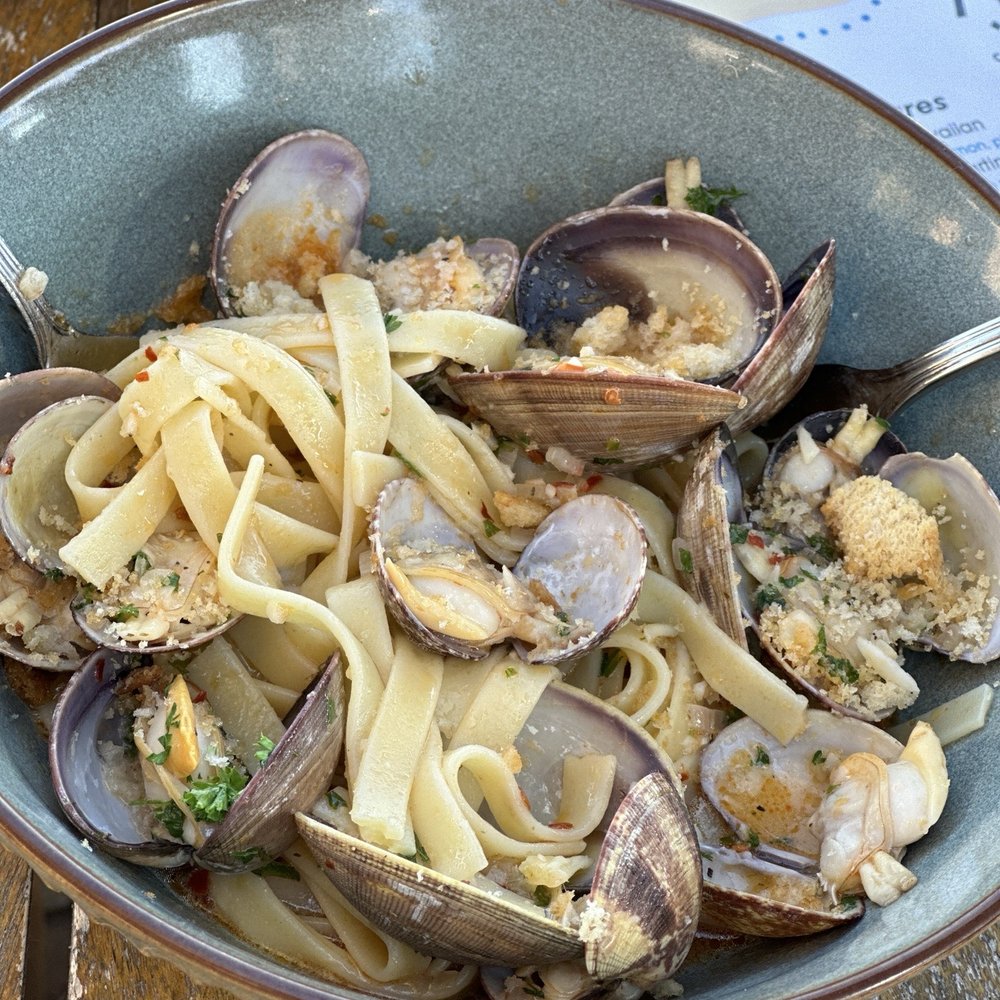 Azotea - Linguine with Clams - Wine Bars Near Me - Livermore, California Azotea - Linguine with Clams - Wine Bars Near Me - Livermore, California