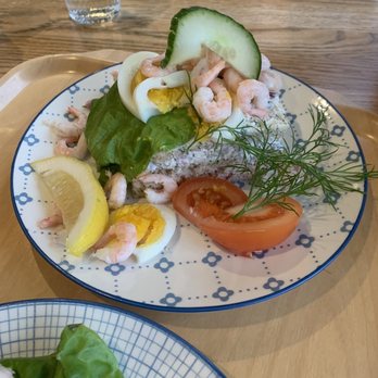 Toftastrand Villa Vik - Layered open faced sandwich with shrimp, cucumbers, hard boiled egg, and tuna salad. - Cafes Near Me - Växjö, G Toftastrand Villa Vik - Layered open faced sandwich with shrimp, cucumbers, hard boiled egg, and tuna salad. - Cafes Near Me - Växjö, G
