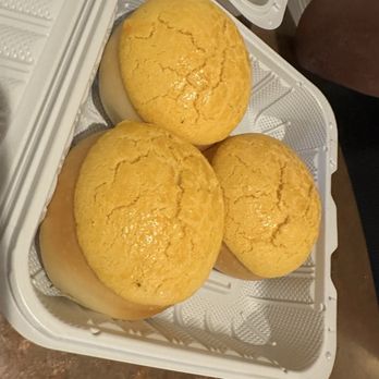 Dim Sum King - Pineapple cream buns - Dim Sum Near Me - El Monte, California