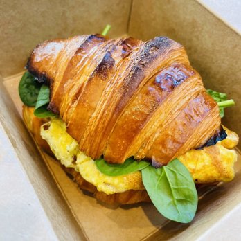 Bluestone Lane Metro Center Coffee Shop - Egg & Cheese w/ Greens Croissant - Coffee & Tea Near Me - Washington, DC, District of Columbia Bluestone Lane Metro Center Coffee Shop - Egg & Cheese w/ Greens Croissant - Coffee & Tea Near Me - Washington, DC, District of Columbia