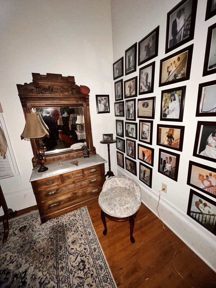 Historic Lowry House - wedding in Huntsville, AL