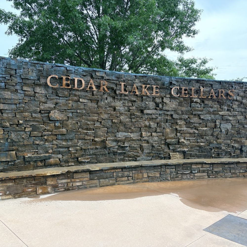 Cedar Lake Cellars - Waterfall Wall - Venues & Event Spaces Near Me - Wright City, Missouri