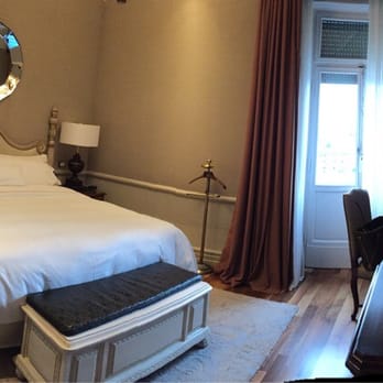 The Westin Excelsior - Room with river view - Hotels Near Me - Florence, FI The Westin Excelsior - Room with river view - Hotels Near Me - Florence, FI