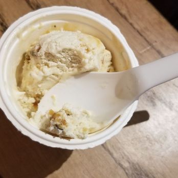 Humphry Slocombe - Berkeley - My photo doesn't do the Hurricane ice cream justice. This was heavenly. - Ice Cream & Frozen Yogurt Near Me - Berkeley, California