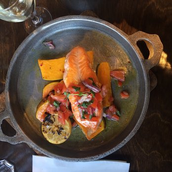 O'Connells Restaurant - Salmon - Irish Near Me - Dublin, D
