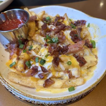 Hard Rock Cafe - Cheese Fries Premium Side - American Near Me - New Orleans, Louisiana Hard Rock Cafe - Cheese Fries Premium Side - American Near Me - New Orleans, Louisiana
