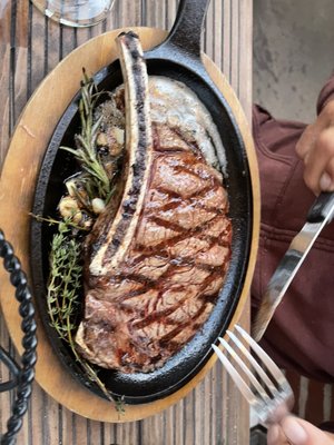 Barnwood Grill by null