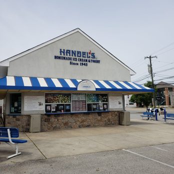 Handel's Homemade Ice Cream - Ice Cream & Frozen Yogurt Near Me - Berwyn, Pennsylvania