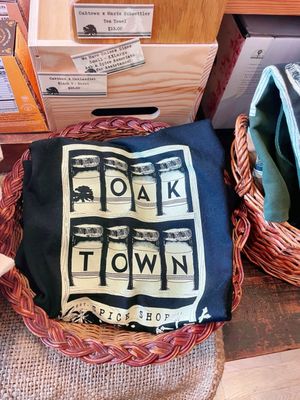 Oaktown Spice Shop by null