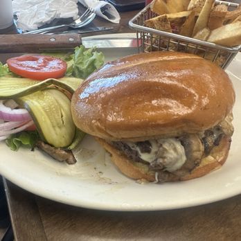 Virg's - Mushroom Swiss burger - Diners Near Me - Grantsville, Utah Virg's - Mushroom Swiss burger - Diners Near Me - Grantsville, Utah