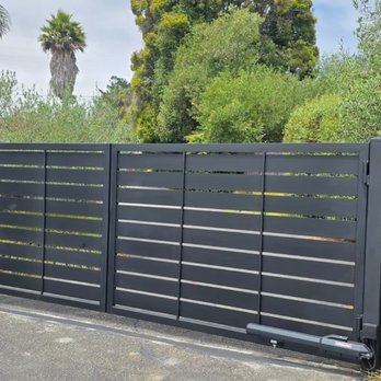 Contra Costa Gates - Automatic dual swing gate Santa Cruz - Fences & Gates Near Me Contra Costa Gates - Automatic dual swing gate Santa Cruz - Fences & Gates Near Me