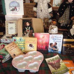 Simply Country Gifts & Southern Belles Tea Room