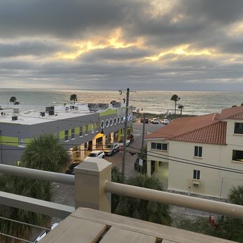The Dewey - Cloudy sunset - Wine Bars Near Me - St Pete Beach, Florida The Dewey - Cloudy sunset - Wine Bars Near Me - St Pete Beach, Florida