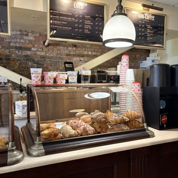 Balzac's - Pastries - Coffee Roasteries Near Me - Toronto, Ontario Balzac's - Pastries - Coffee Roasteries Near Me - Toronto, Ontario