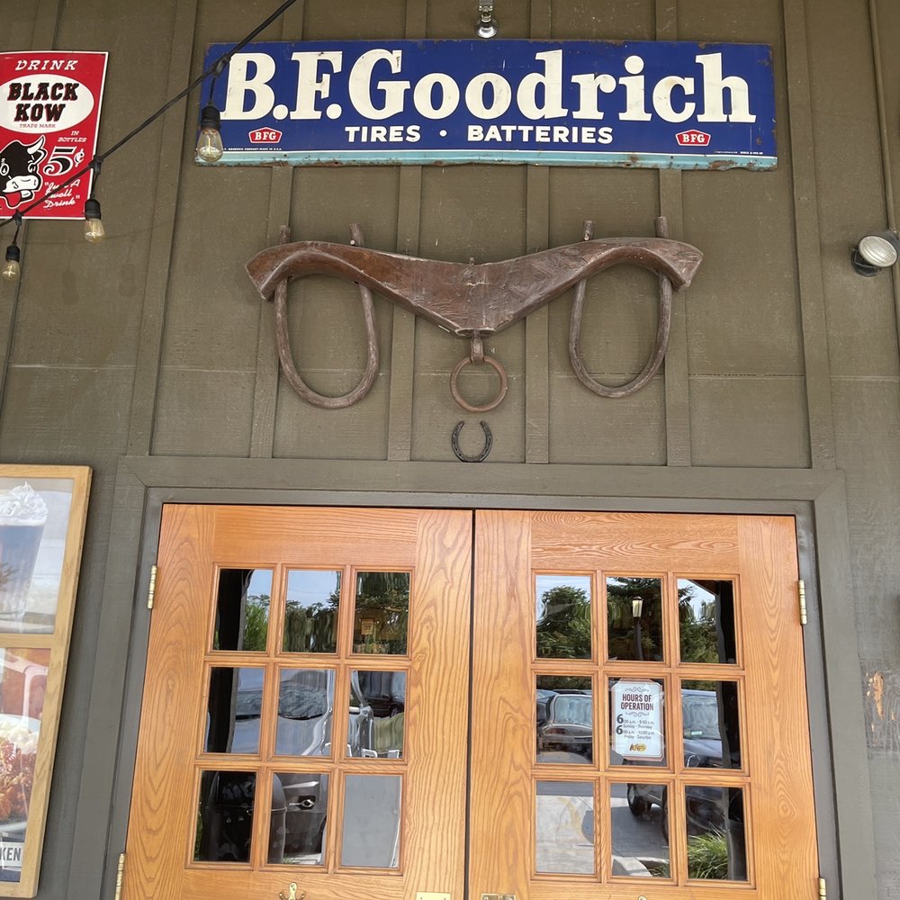 Cracker Barrel Old Country Store - Breakfast & Brunch Near Me - Hamburg, Pennsylvania Cracker Barrel Old Country Store - Breakfast & Brunch Near Me - Hamburg, Pennsylvania