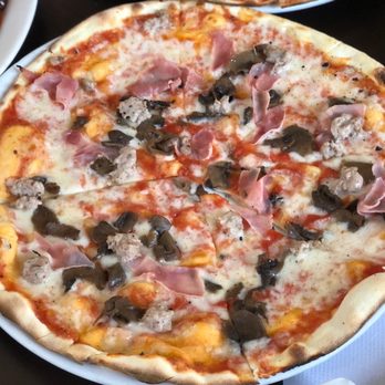 Eatalian - Capricciosa Pizza - Italian Near Me - Gardena, California