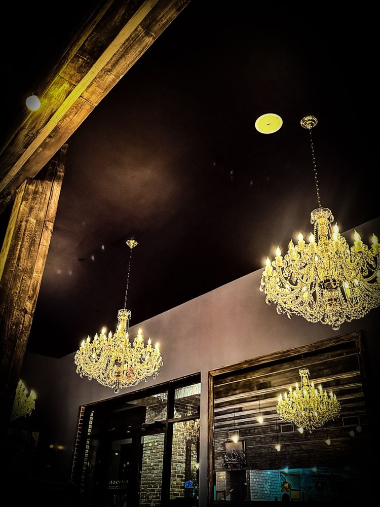 Maison Pucha Bistro