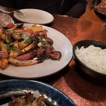 Andina - Lomo Saltado w/mushrooms - Wine Bars Near Me - Portland, Oregon