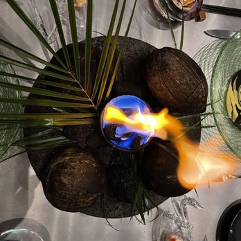 Alinea - New American Near Me - Chicago, Illinois Alinea - New American Near Me - Chicago, Illinois