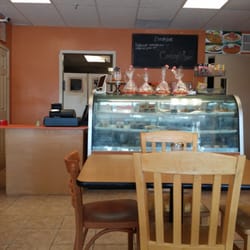 Dabeni's Latin Restaurant & Bakery