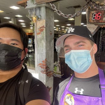 Spirit Halloween Store - Danny employe of spirit halloween - Party Supplies Near Me - Thousand Oaks, California Spirit Halloween Store - Danny employe of spirit halloween - Party Supplies Near Me - Thousand Oaks, California