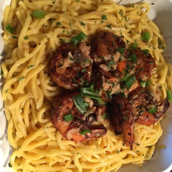Chef Smelly's - Blackened prawns with garlic noodles...the prawns are to die for!! - Cajun/Creole Near Me - Oakland, California